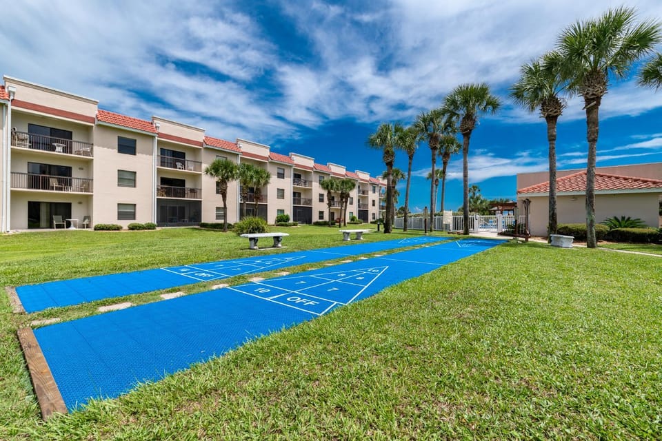 Property building, Garden, Sports