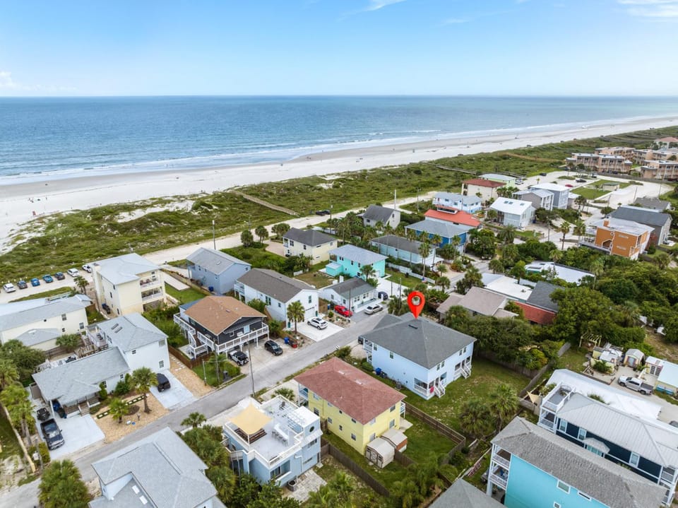 Neighbourhood, Bird's eye view, Beach, Sea view