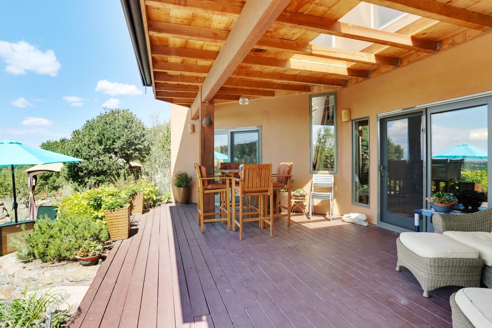 Patio, Garden, Balcony/Terrace, Seating area, Garden view, furniture