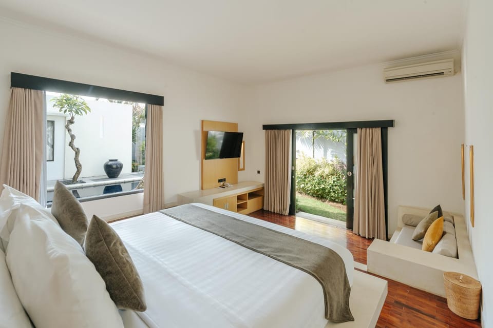 TV and multimedia, Bedroom, air conditioner