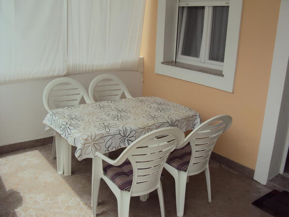 Apartmani Žana Apartment in Tisno