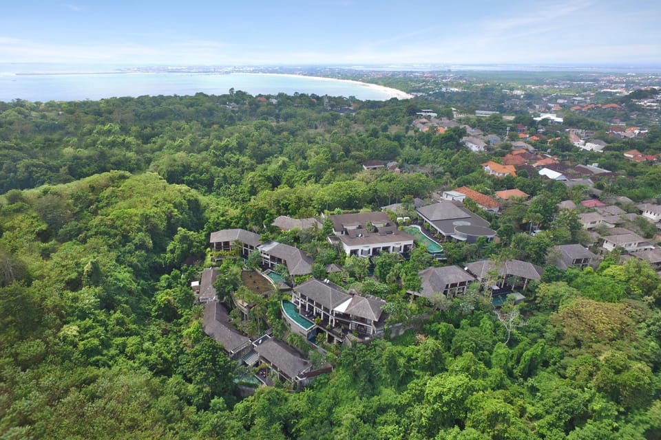 Property building, View (from property/room)