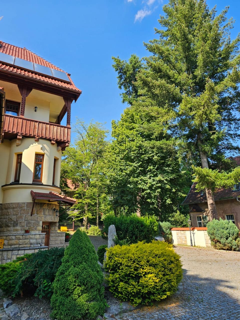 Villa Alexandra Bed and Breakfast in Lower Silesian Voivodeship