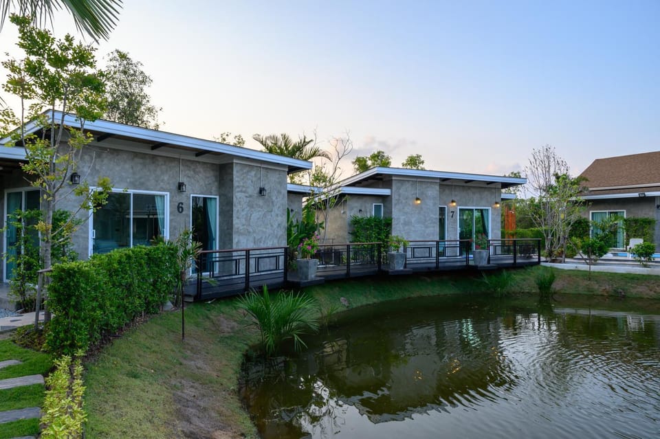 Property building, Other, Lake view