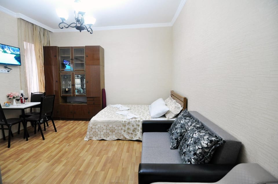 TV and multimedia, Living room, Bedroom, Family