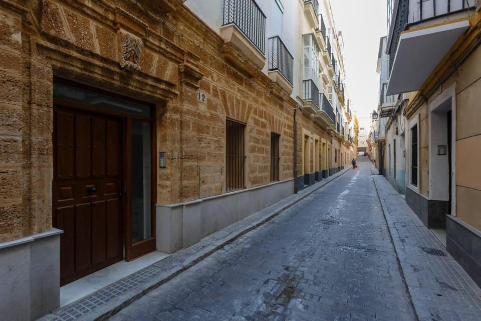 SH Precioso Cruz. Acogedor y cerca del Mercado Apartment in Cadiz