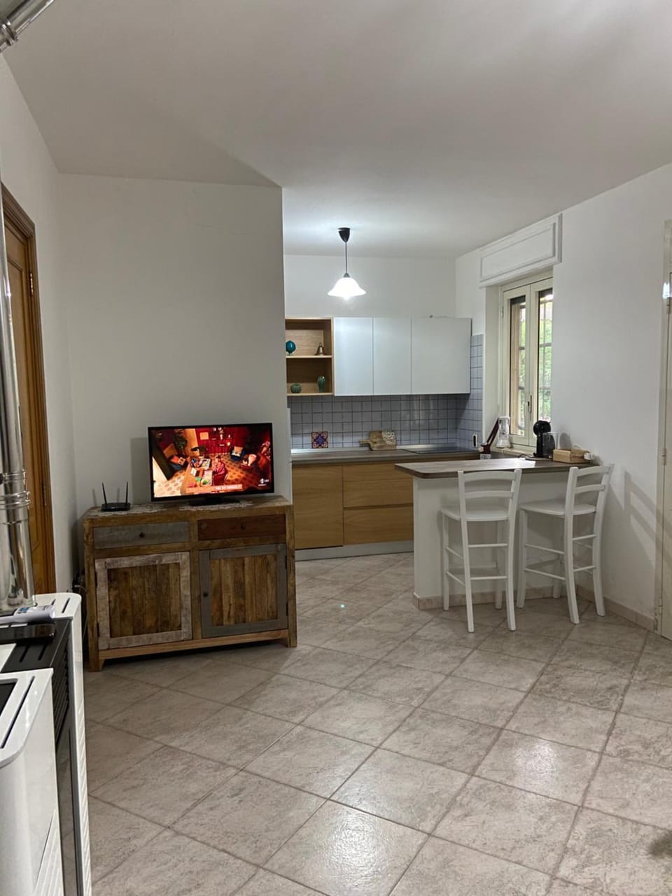 TV and multimedia, Kitchen or kitchenette, oven