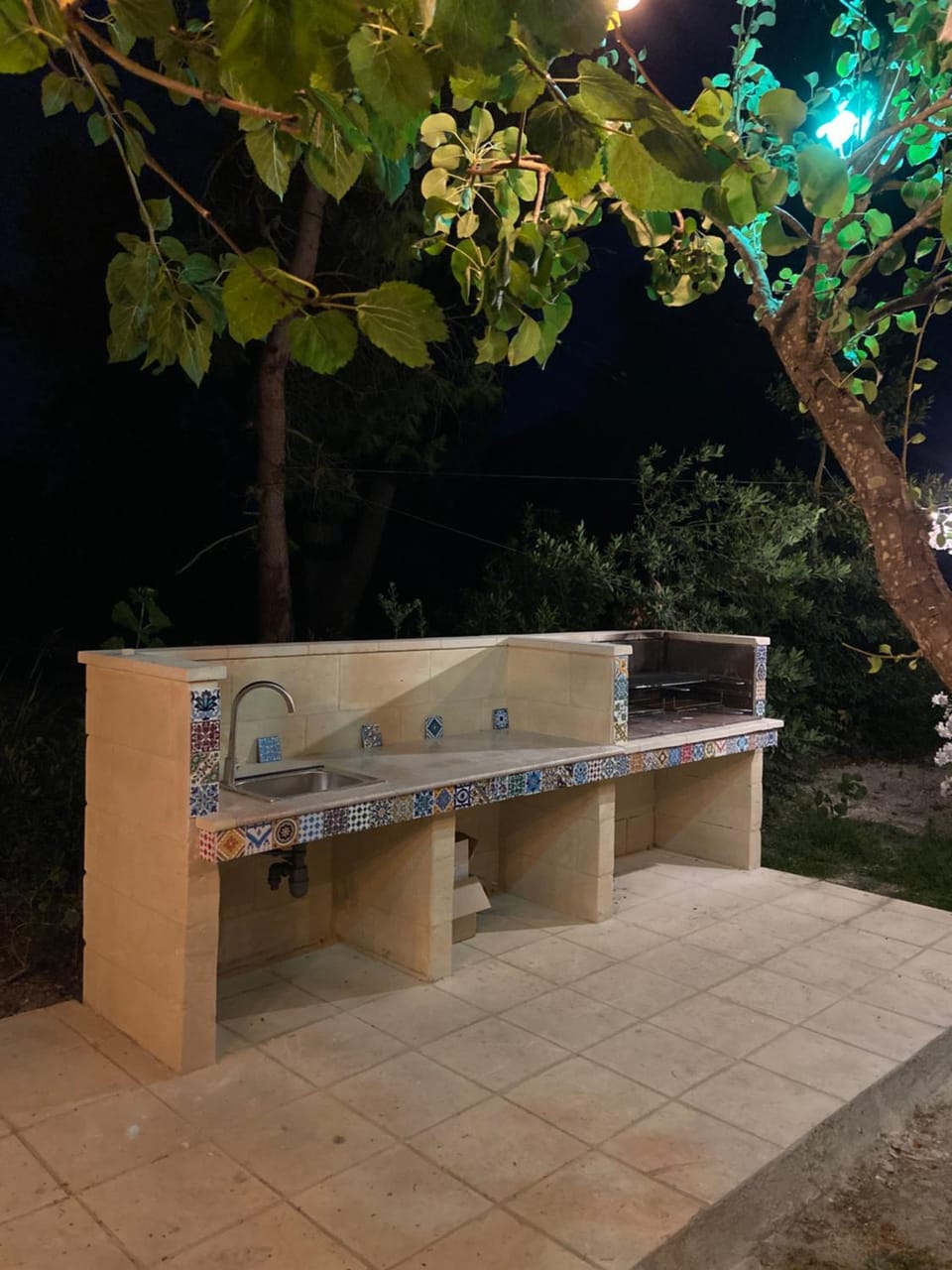 Property building, BBQ facilities