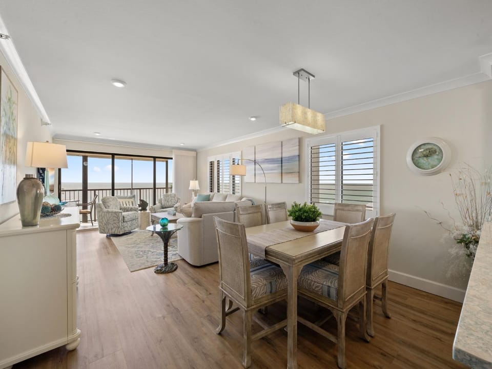 Balcony/Terrace, Living room, Seating area, Dining area, Sea view, furniture