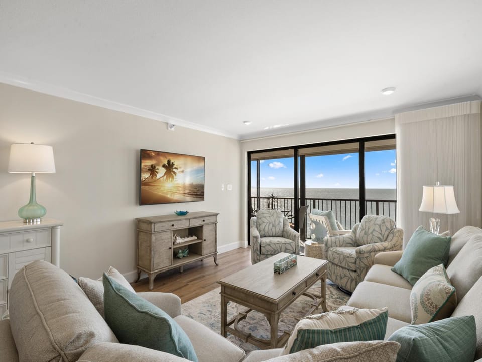Ocean Sands 908 Apartment in Redington Beach