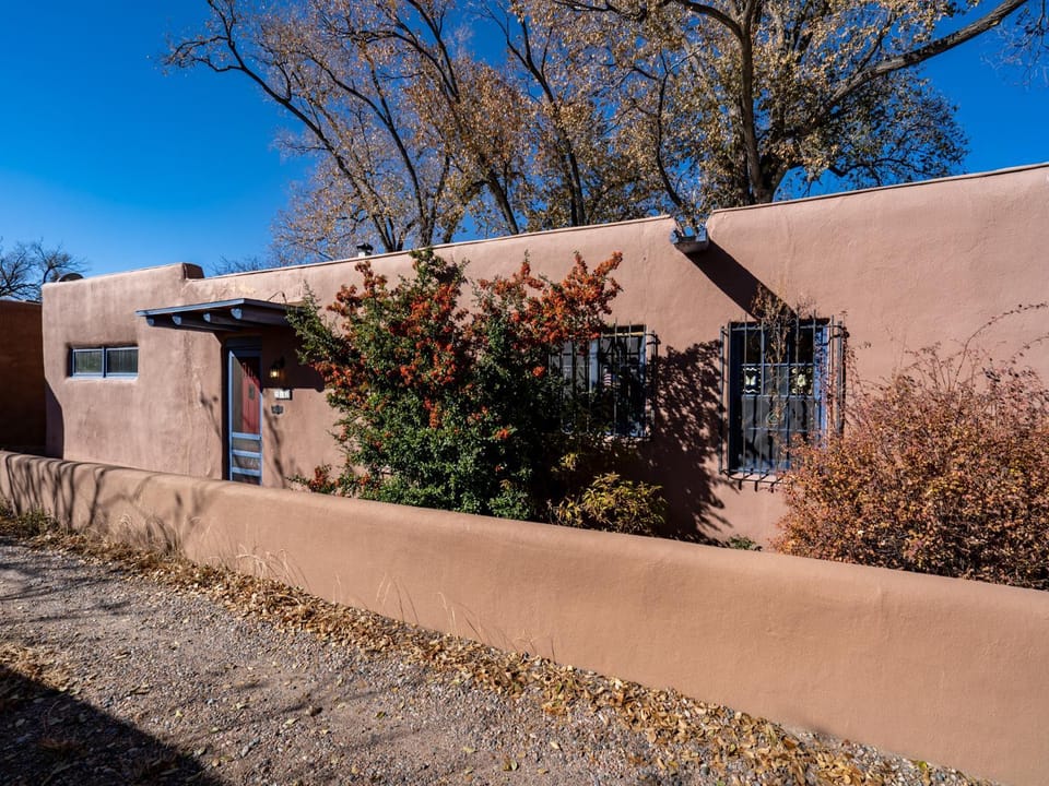 La Vida Buena House in Santa Fe