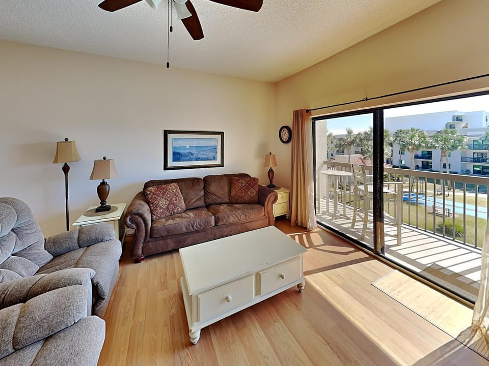 Balcony/Terrace, Living room, Seating area, Pool view, furniture