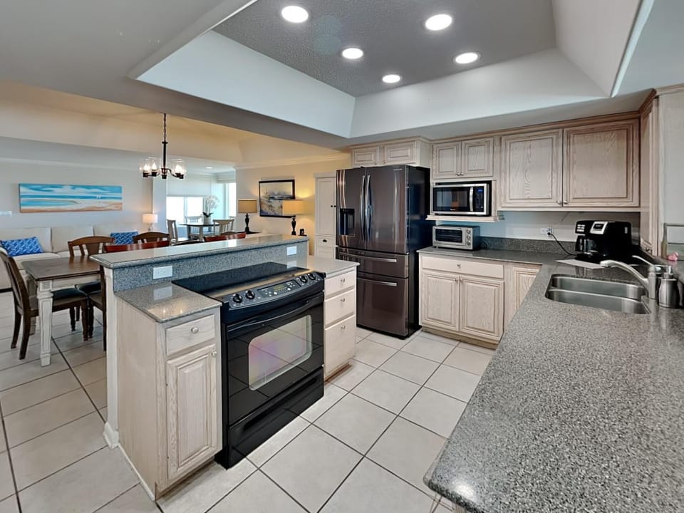 Kitchen or kitchenette, Living room, Dining area, furniture, microwave, oven, stove