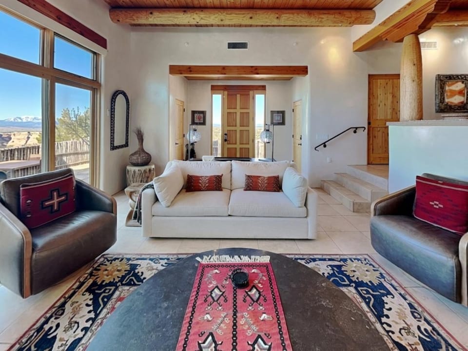 Living room, Seating area, furniture, air conditioner