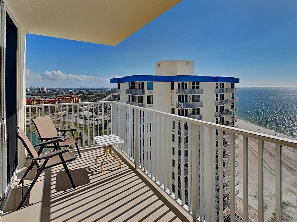 Balcony/Terrace, Seating area, Sea view