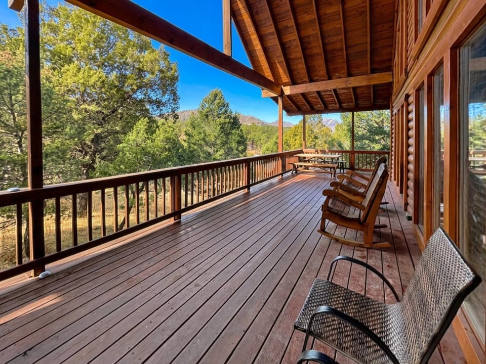 Natural landscape, Balcony/Terrace, Mountain view