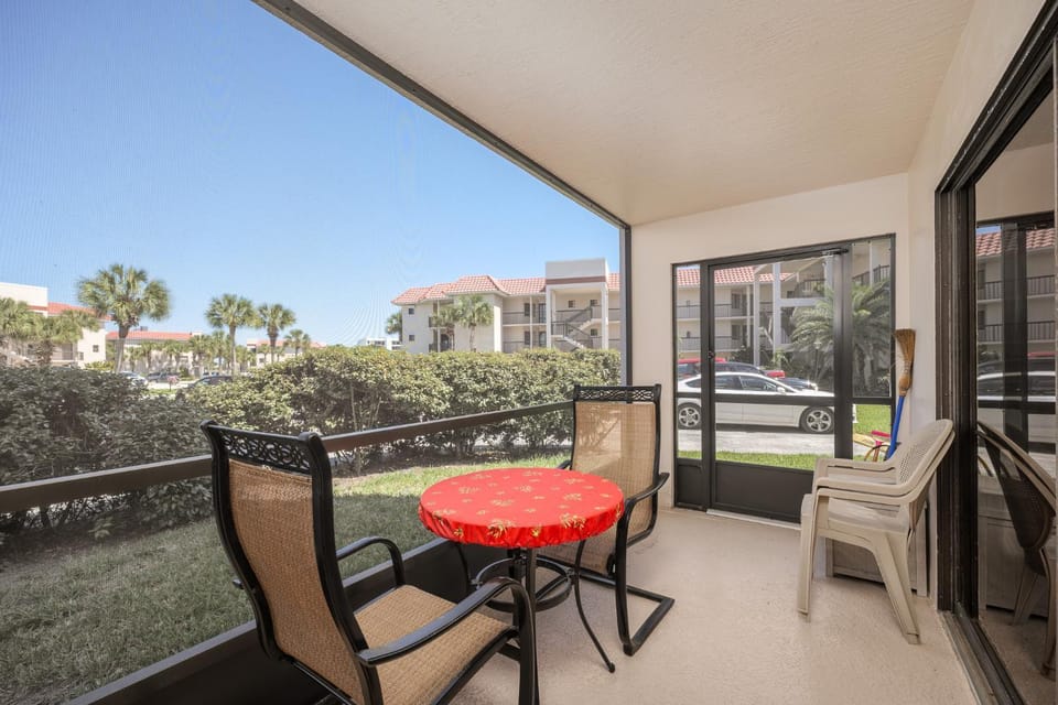 Garden, Balcony/Terrace, Seating area, Garden view
