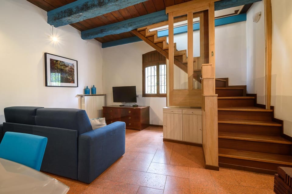 Castello di Montonate House in Lombardy