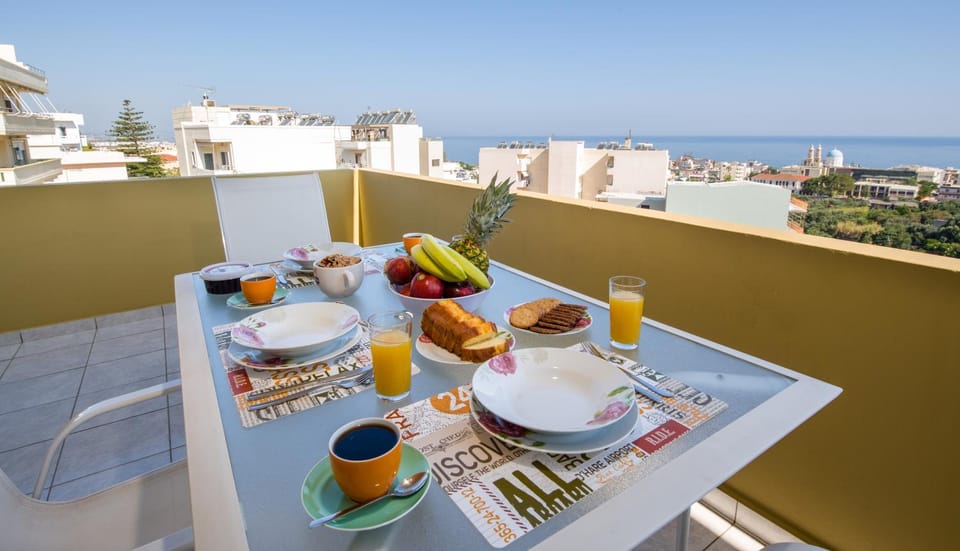 View (from property/room), Balcony/Terrace
