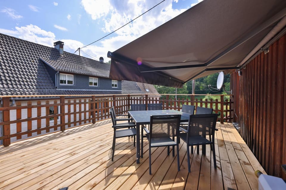 Patio, Balcony/Terrace, Entertainment