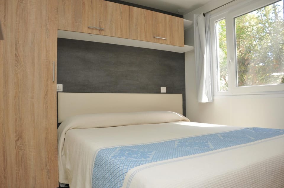 Villaggio Camping Torre Salinas Campground/ 
RV Resort in Sardinia