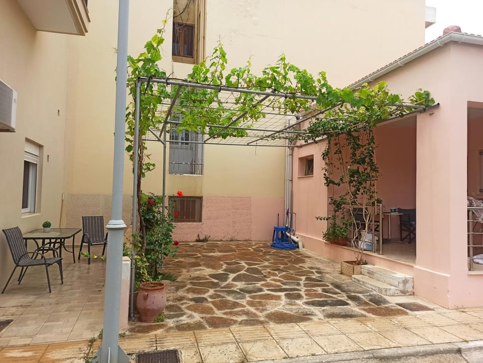 Giorgos Studio Apartment in Lasithi