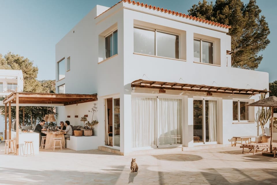 Property building, Balcony/Terrace