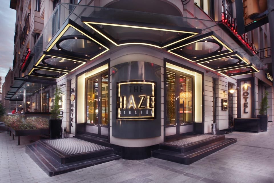 Facade/entrance, Logo/Certificate/Sign, Logo/Certificate/Sign