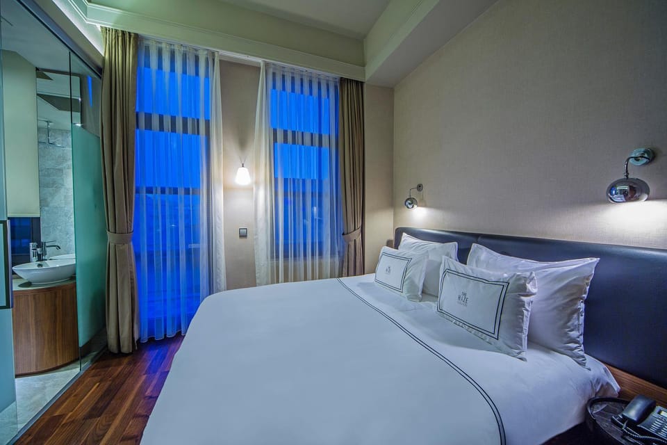 Bathroom, Bedroom