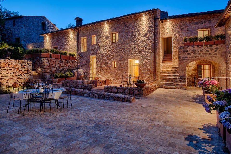 Inner courtyard view