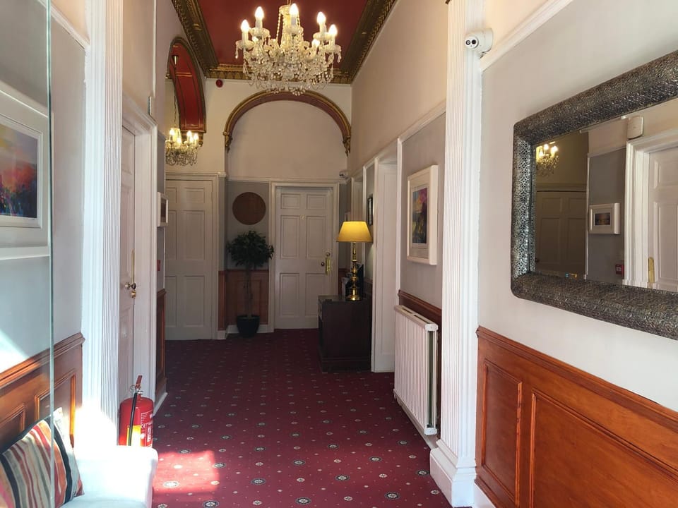Atlas Guest House Bed and Breakfast in Edinburgh