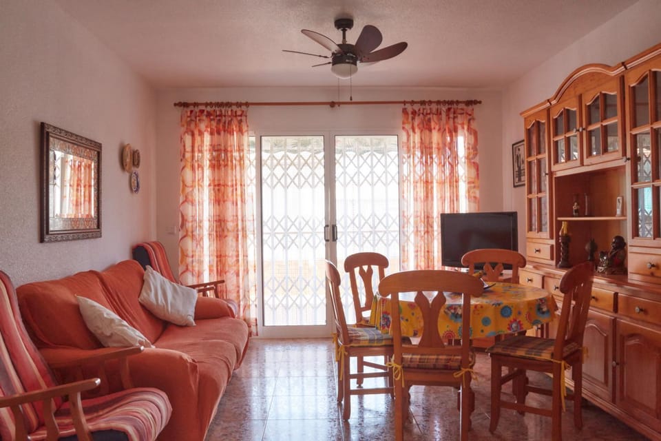 Große Sonnenterrasse, 200 Meter zum Strand... Apartment in Santa Pola