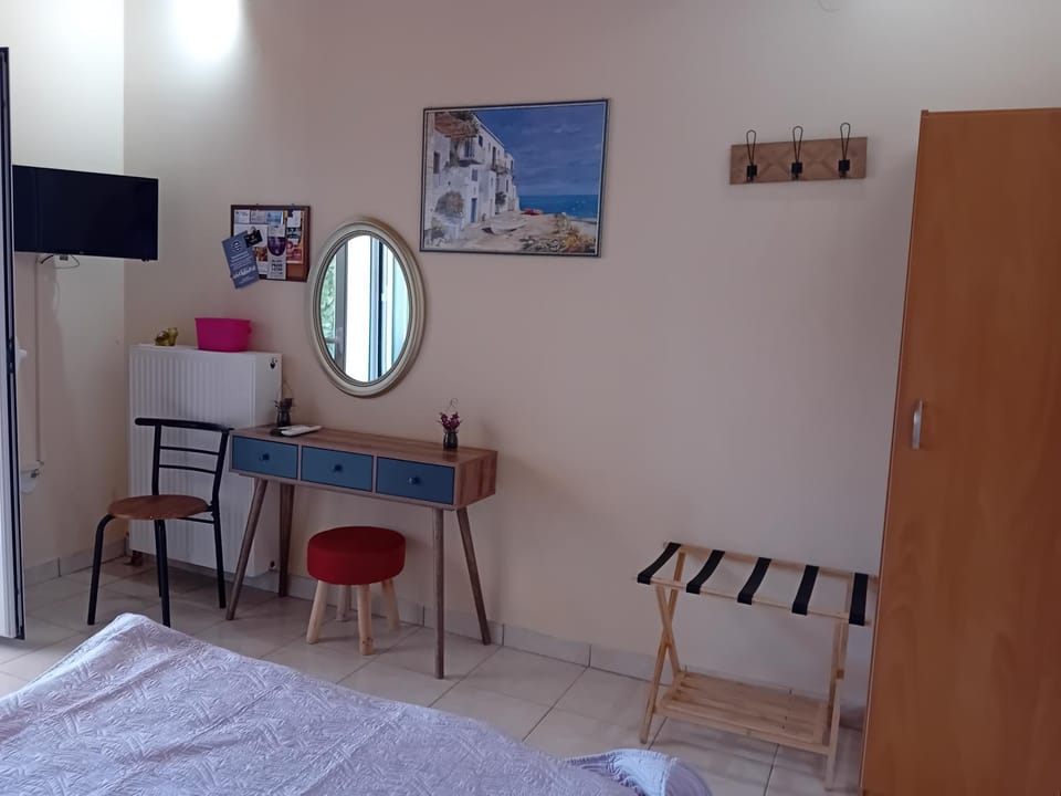 Valta's Room 2 Apartment in Peloponnese, Western Greece and the Ionian