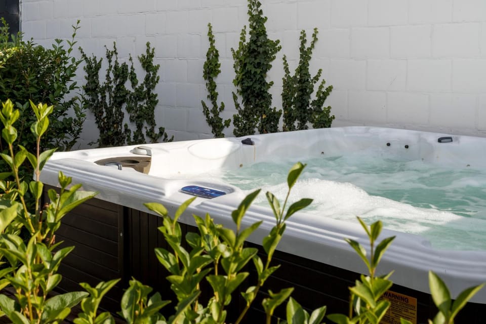 Sauna, Solarium, Steam room