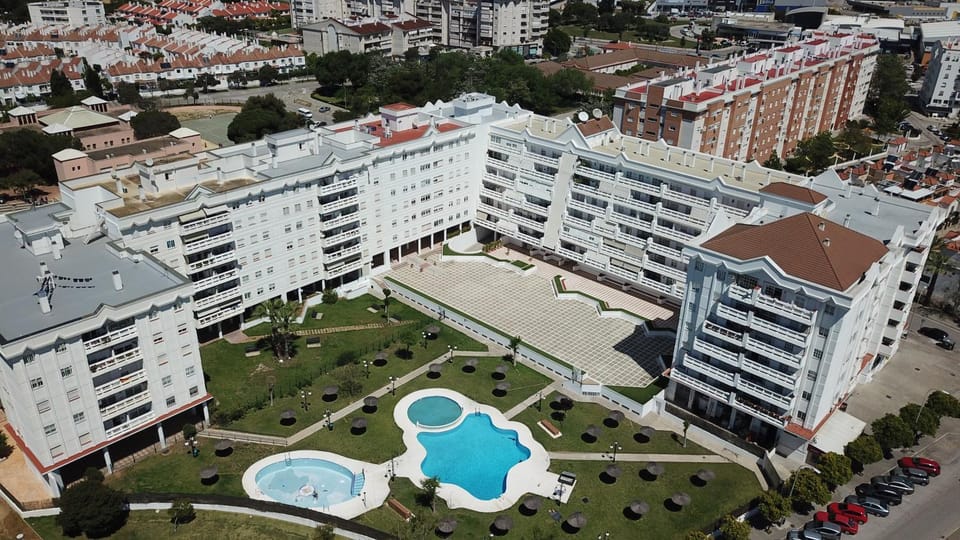 Facade/entrance, Bird's eye view, Swimming pool, Swimming pool