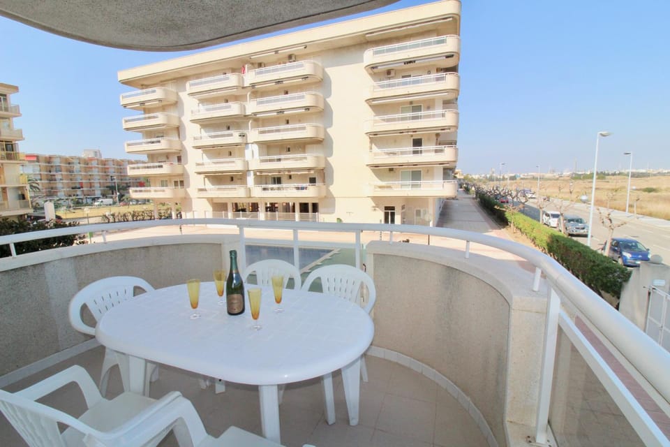 Carrer Amadeu Vives 69 Apartment in Tarragonès