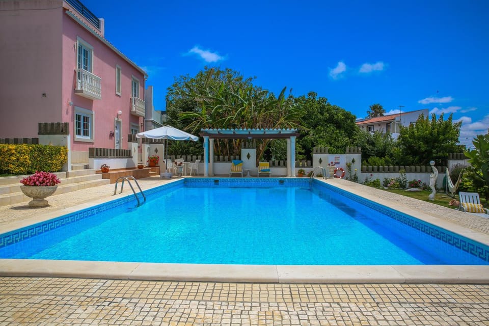 Patio, Garden, Garden view, Pool view, Swimming pool, sunbed