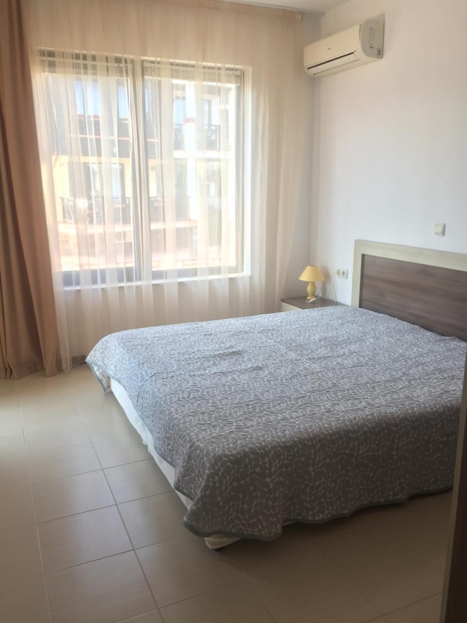 Bed, View (from property/room), Photo of the whole room, Bedroom, Mountain view, Pool view