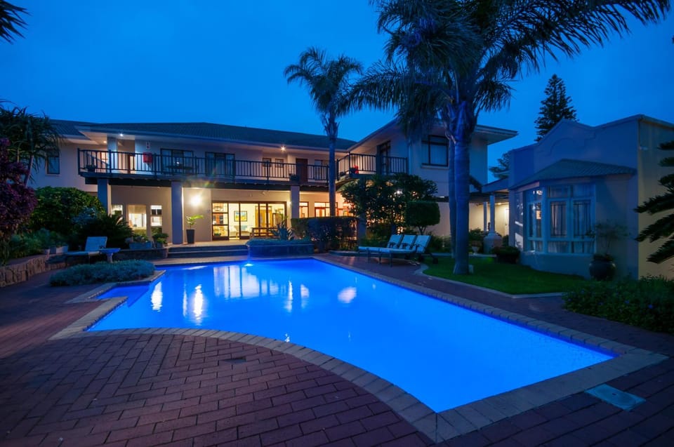Night, Garden, On site, Swimming pool