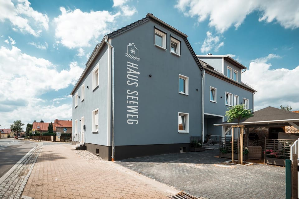 Property building, Property logo or sign