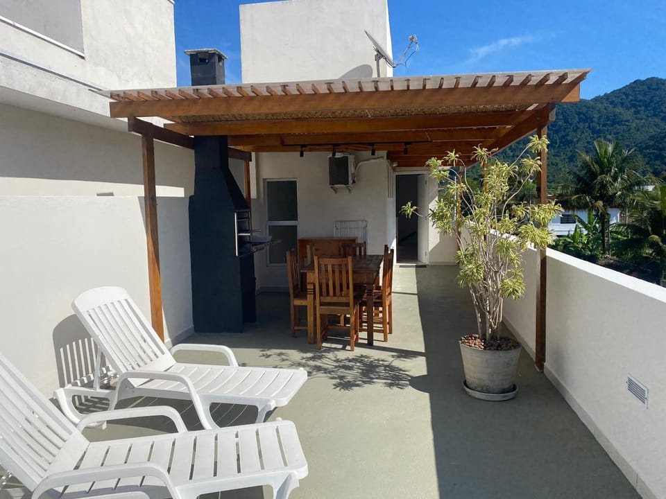 Natural landscape, BBQ facilities, Balcony/Terrace, Mountain view