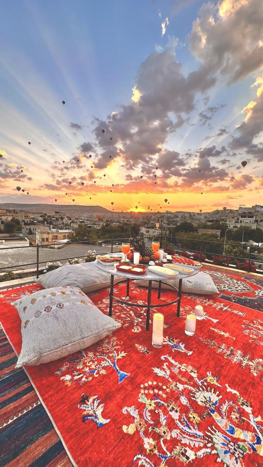 Day, Natural landscape, View (from property/room), Balcony/Terrace, Balcony/Terrace, Seating area, Sunrise