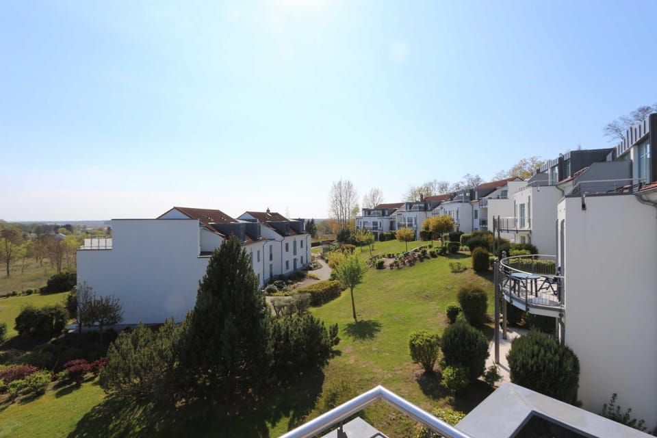 Property building, Garden view