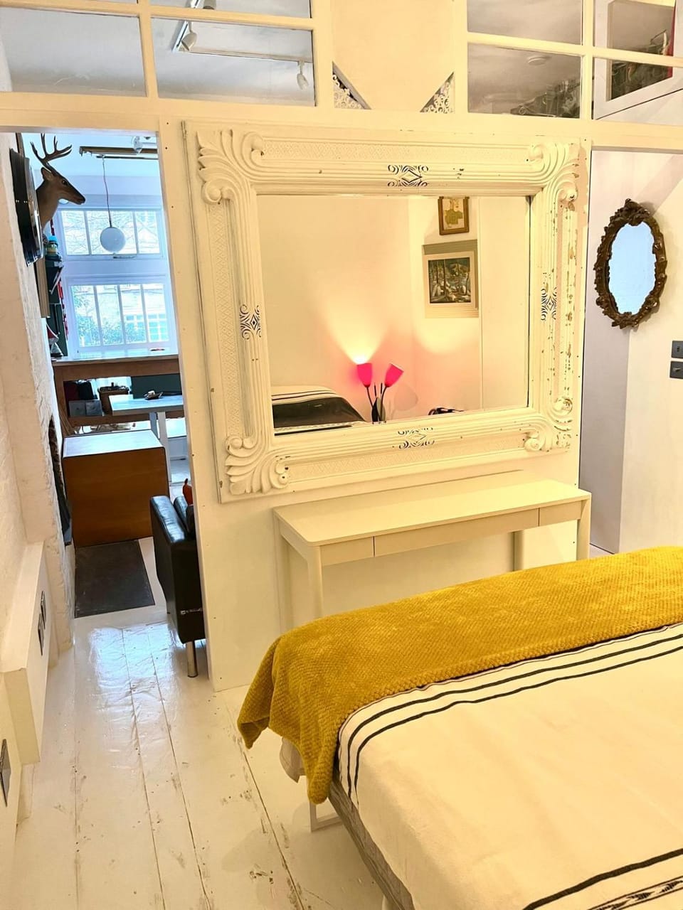 The Framerys Apartment in London Borough of Islington