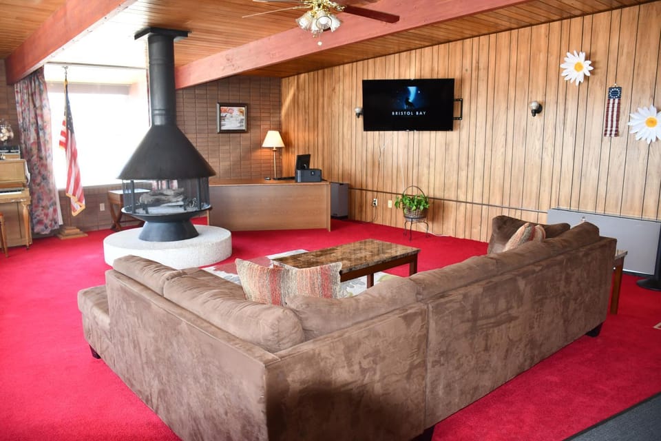 Communal lounge/ TV room, fireplace