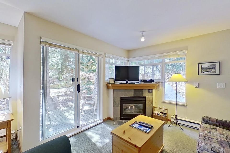 The Lagoons 27 Apartment in Whistler