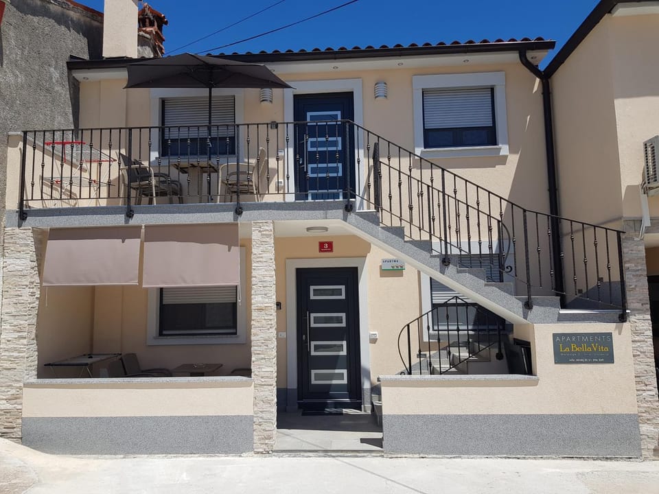 La Bella Vita Marezige Apartment in Istria County