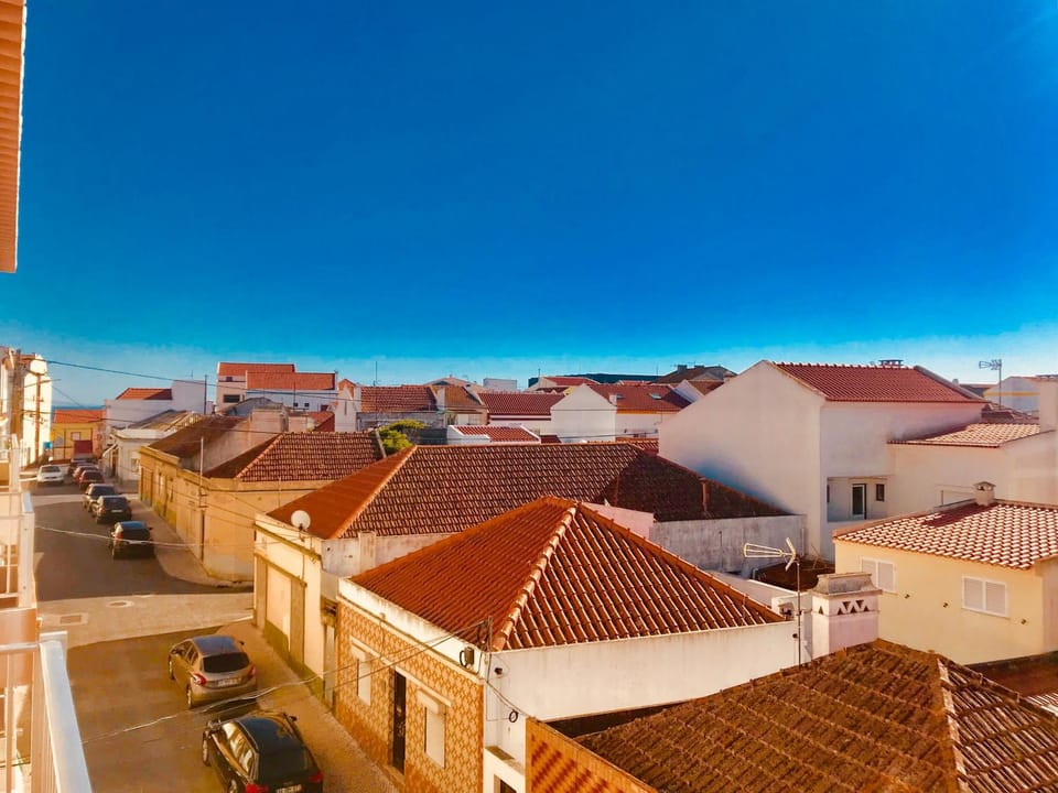 Day, Neighbourhood, Balcony/Terrace, On site, Street view