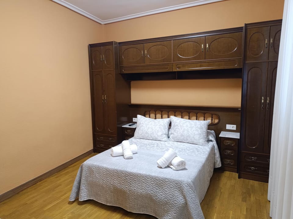 Apartamento GALLARZA con Parking Apartment in La Rioja
