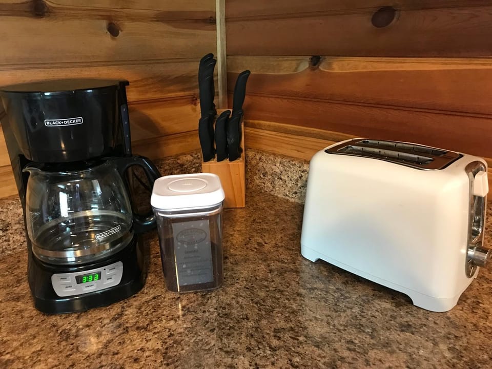 Coffee/tea facilities, Kitchen or kitchenette